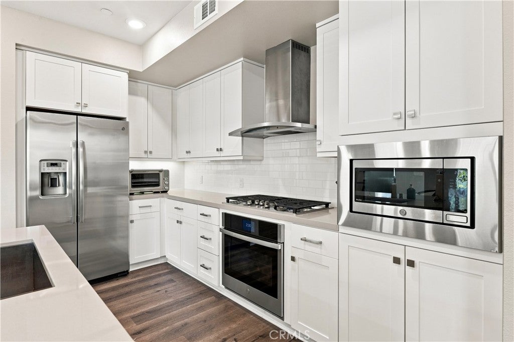 227 Bowery, Irvine CA 92612 - Photo 10