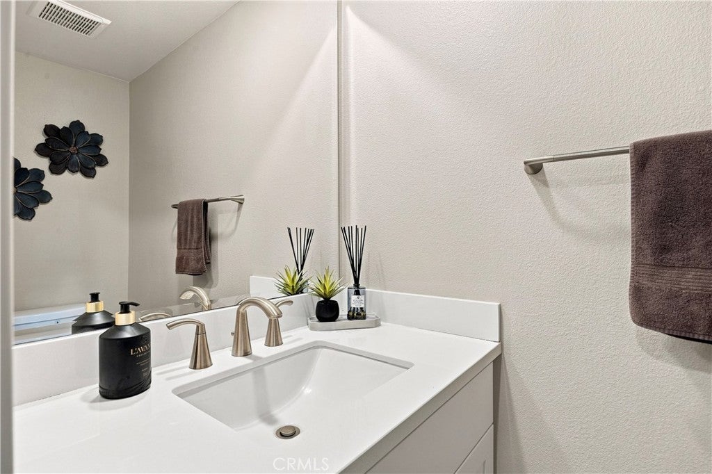 227 Bowery, Irvine CA 92612 - Photo 17