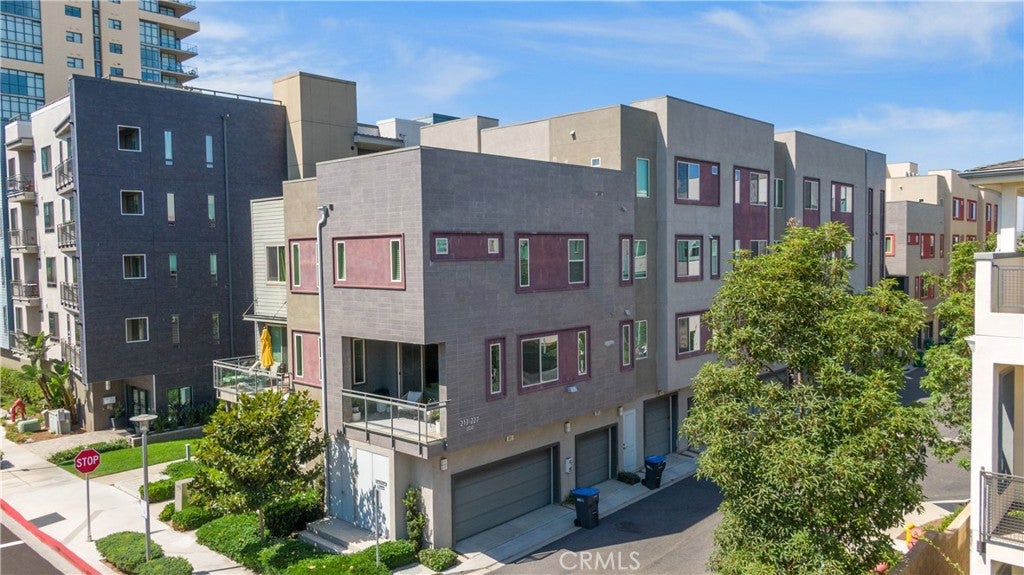 227 Bowery, Irvine CA 92612 - Photo 34