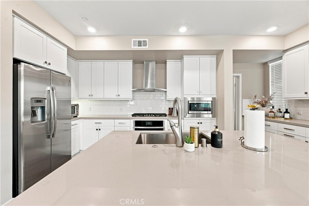 227 Bowery, Irvine CA 92612 - Photo 11