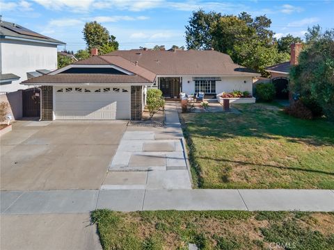 9446 Gardenia Fountain Valley CA 92708