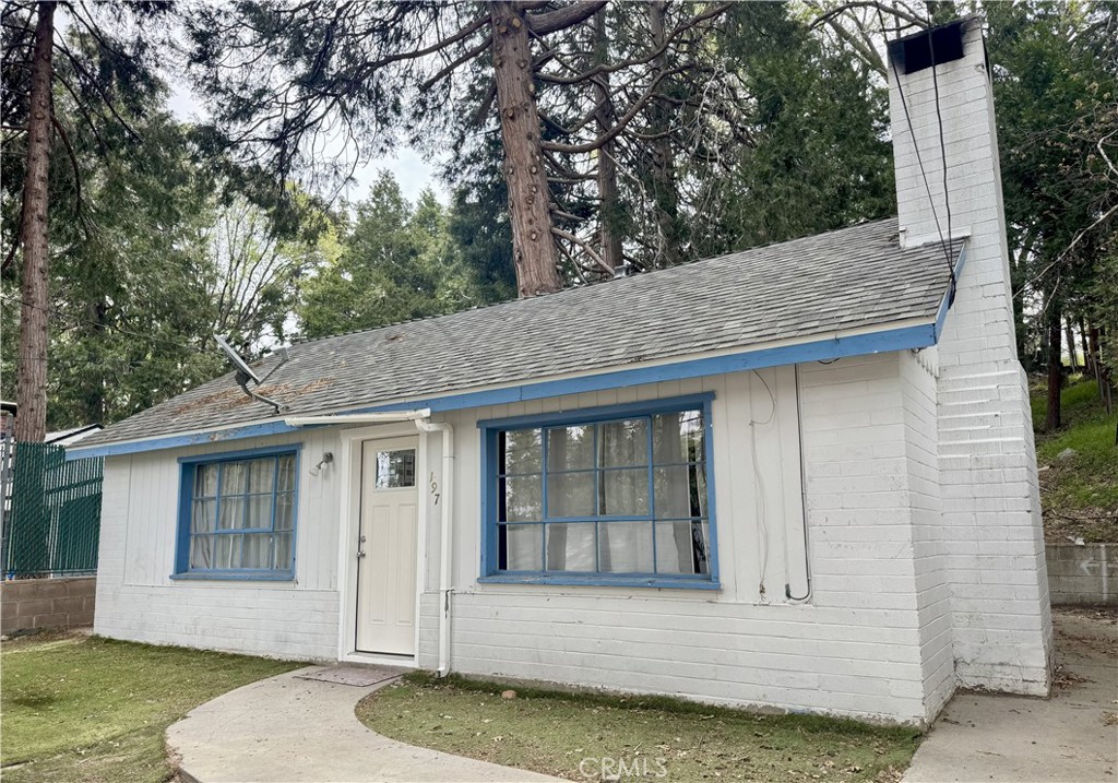 Beautiful, well-loved two bedroom home in Cedar Glen, all new doors, fresh carpet in second bedroom, brand new gas water heater and cabinet.
In one of the nicest areas in greater Lake Arrowhead. Great for kids, big partially fenced backyard, lots of pine trees, a stone’s throw from the Cedar Glen Malt Shop, a short walk to views of the Lake, clean air, private/no crowds… What could be better? Move in, use as a Summer/Winter get-away, rent it out, or retire there. Two lots up from snow-plowed Hook Creek Road makes access easy year around. Owner needs to sell. Bring all offers.