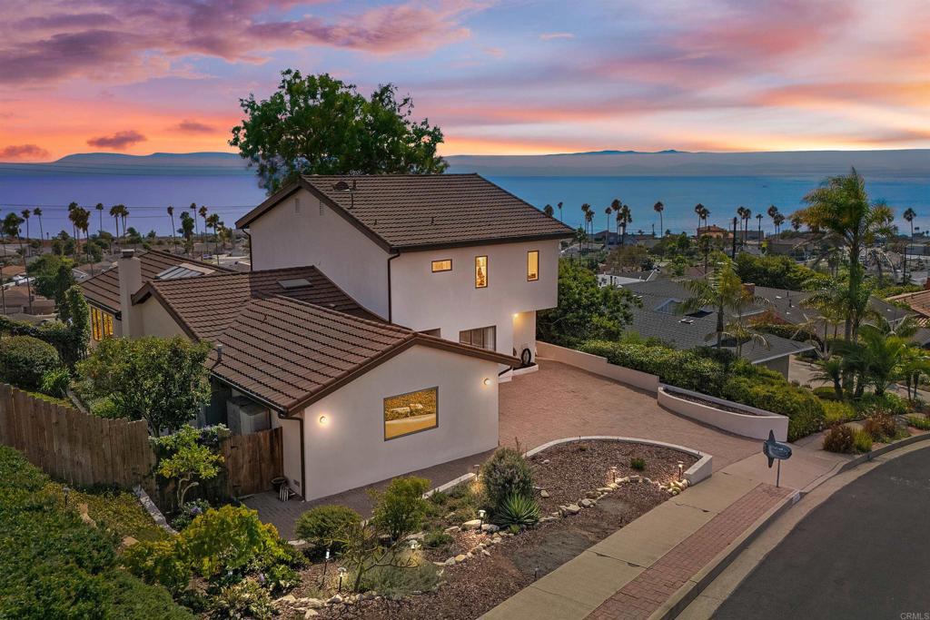 1749 Vallecito Drive