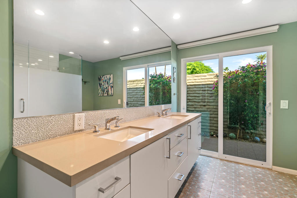 Casa Dorado - Residential