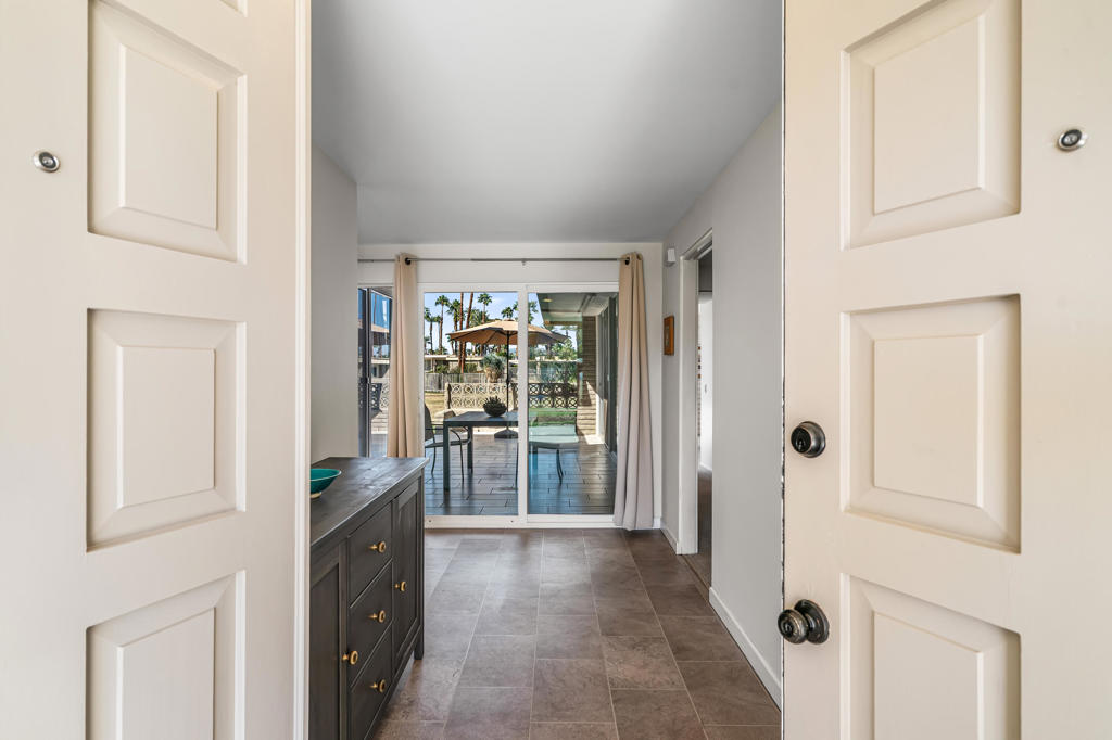 Casa Dorado - Residential