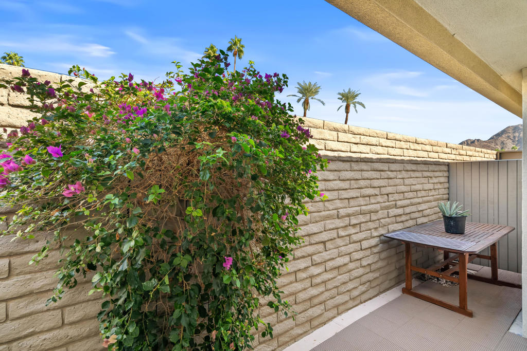 Casa Dorado - Residential