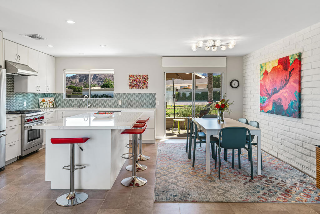 Casa Dorado - Residential