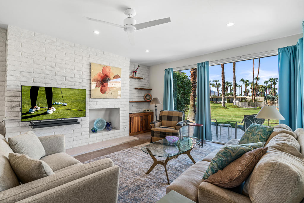 Casa Dorado - Residential