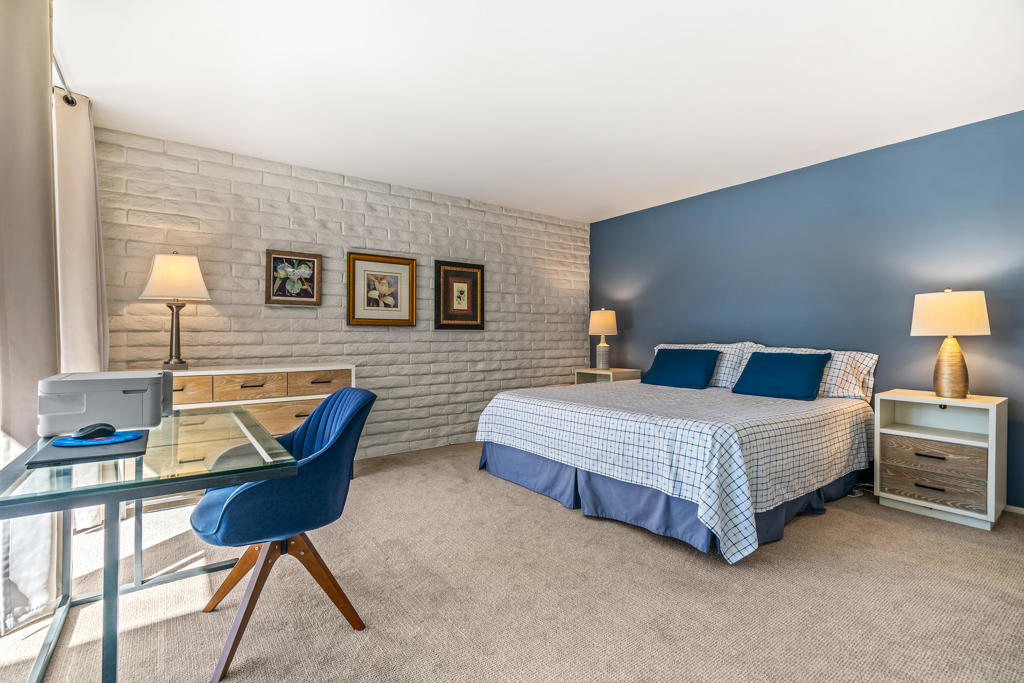 Casa Dorado - Residential