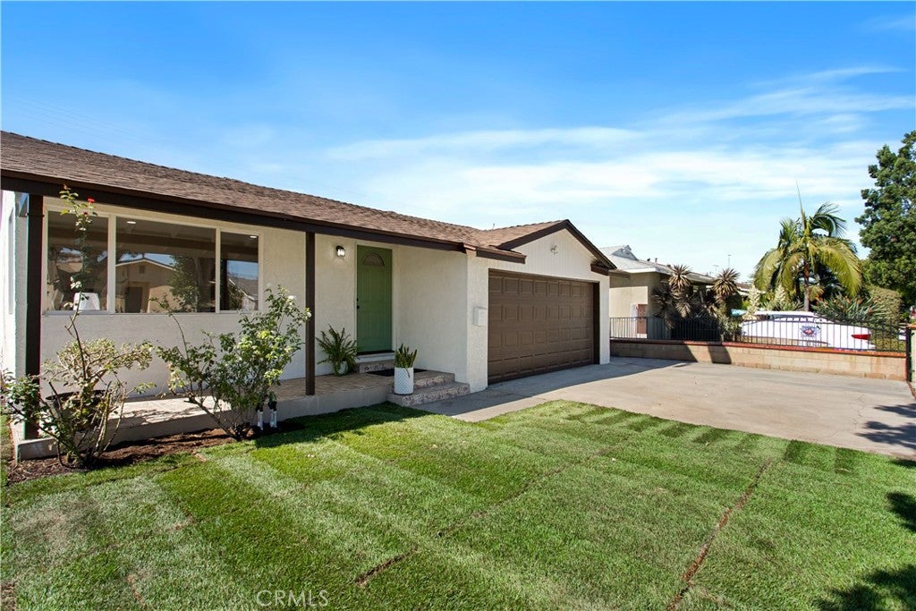 15513 Flatbush Avenue