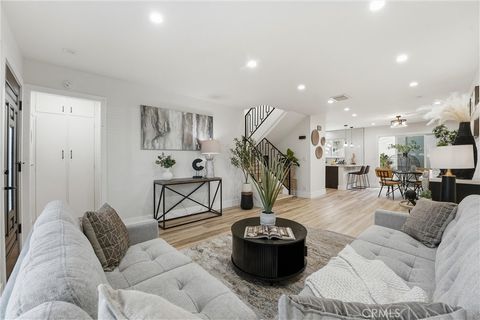 106 Lexington Costa Mesa CA 92626