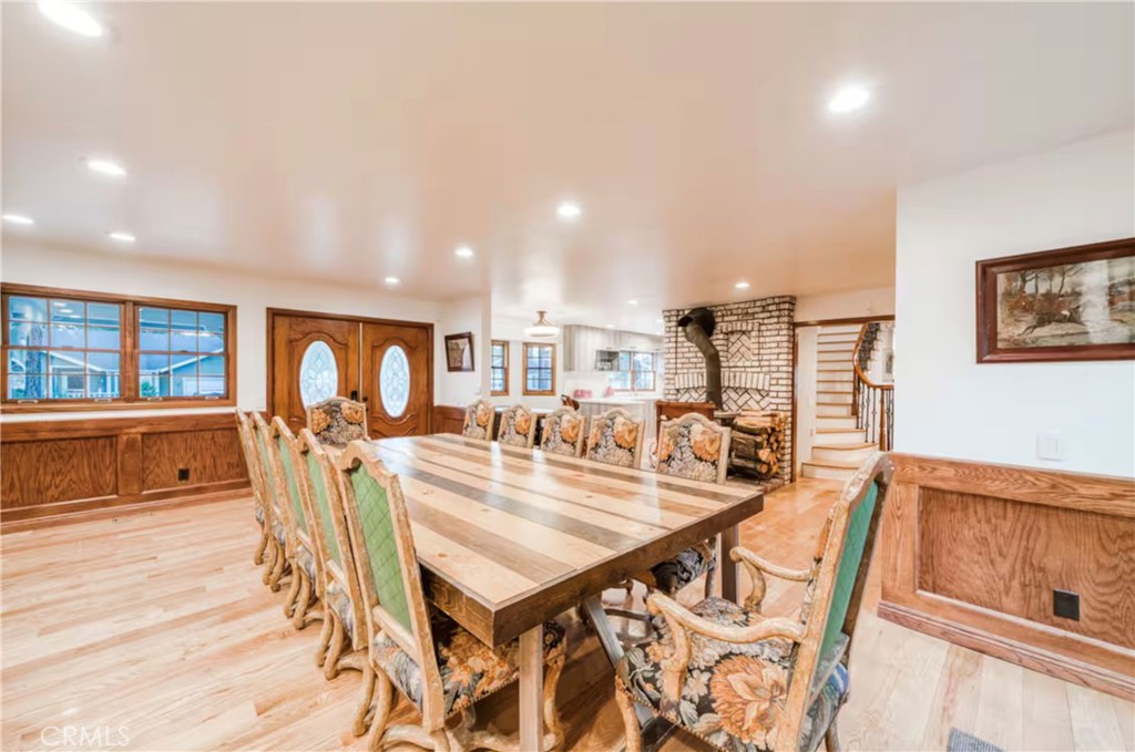Big Bear Lake, California, 92315, United States, 4 Bedrooms Bedrooms, ,4 BathroomsBathrooms,Residential,Active,1999274