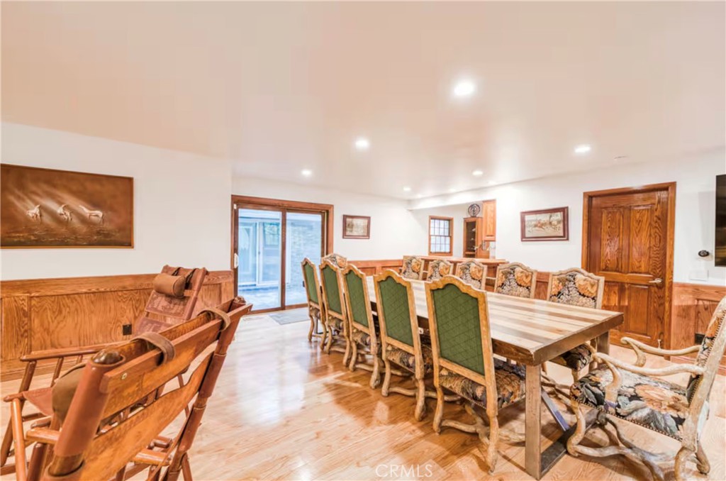 Big Bear Lake, California, 92315, United States, 4 Bedrooms Bedrooms, ,4 BathroomsBathrooms,Residential,Active,1999274