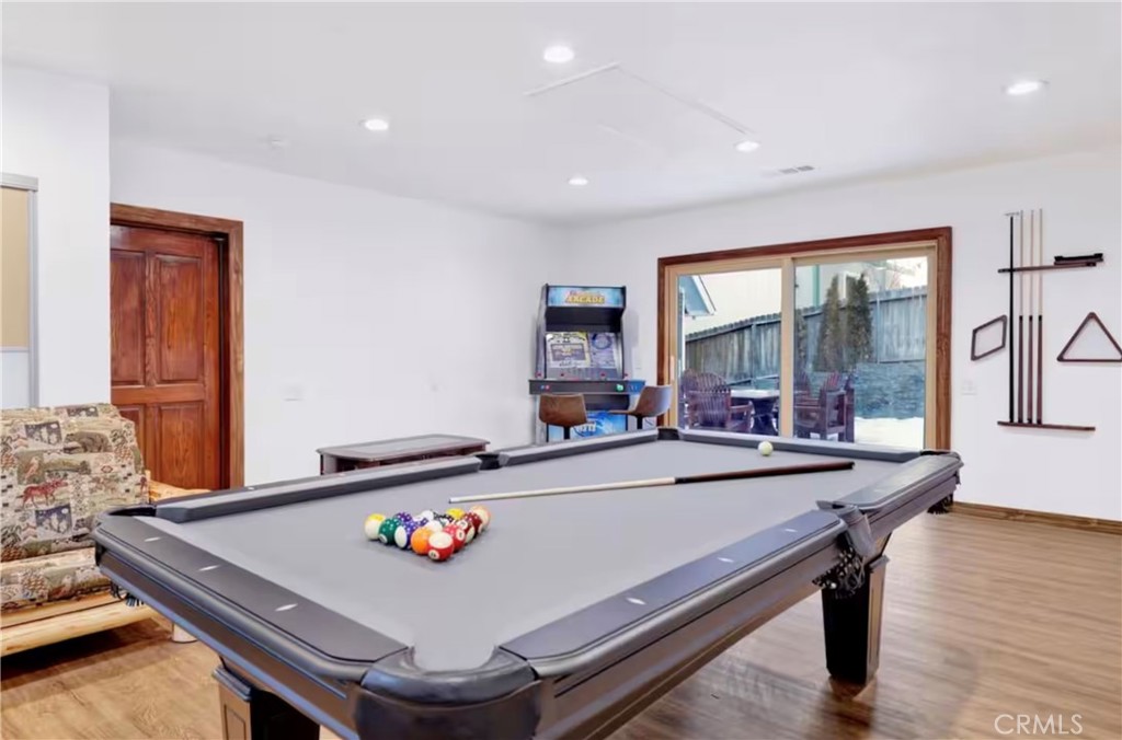 Big Bear Lake, California, 92315, United States, 4 Bedrooms Bedrooms, ,4 BathroomsBathrooms,Residential,Active,1999274
