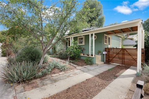Photo of 930 N Avenue 63 Ave, Los Angeles, CA 90042 (MLS # OC26107176)