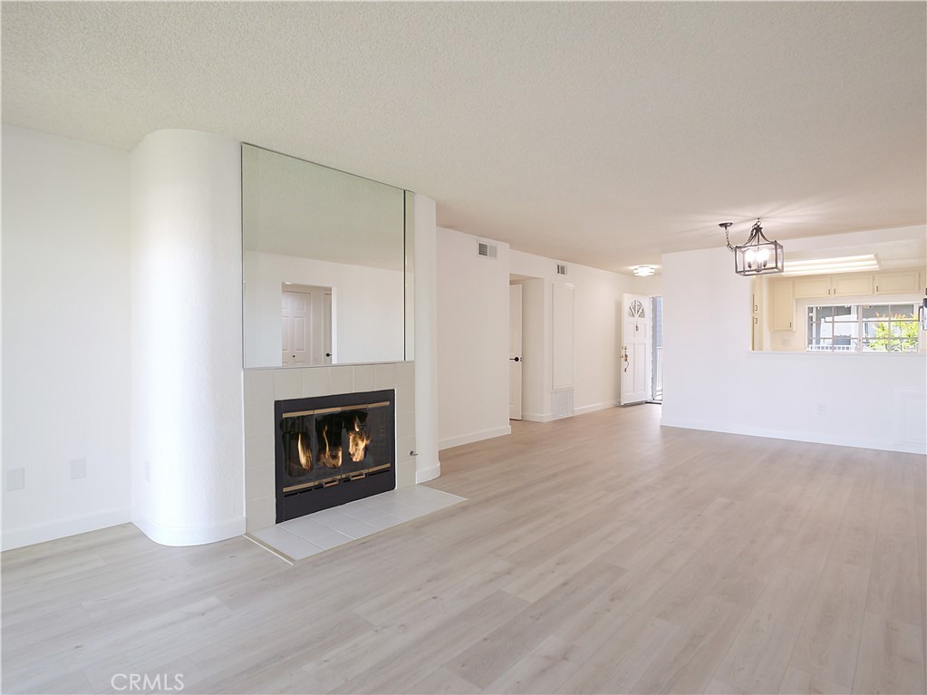 1418 Brett Place #206