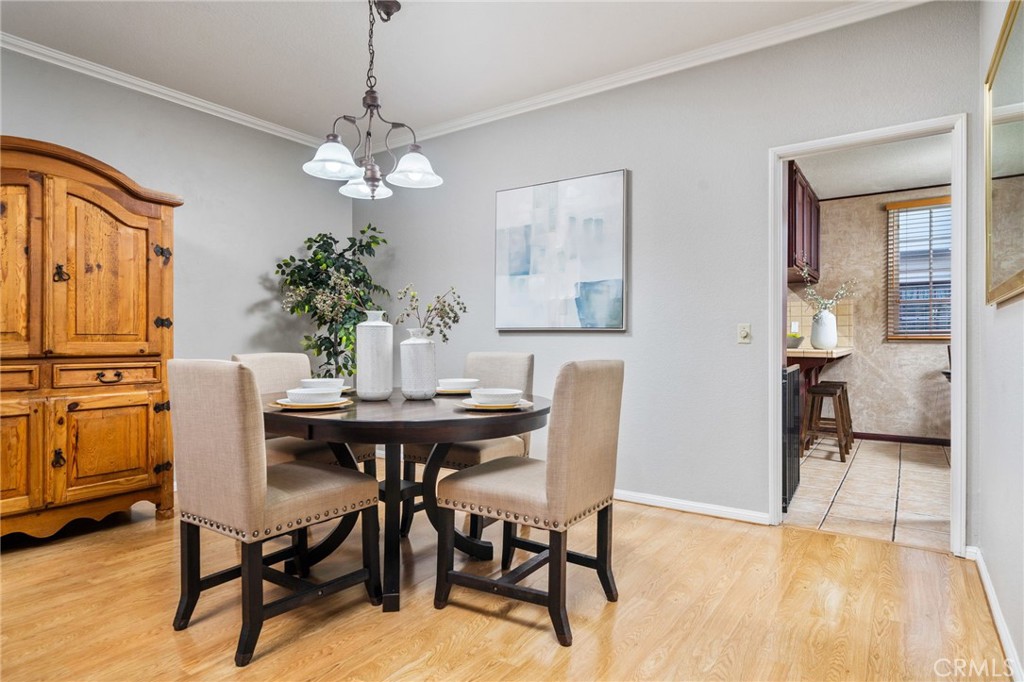 432 E Bougainvillea Lane