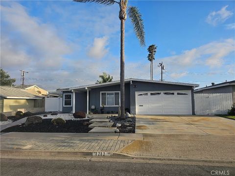 Photo of 8282 Tyler Circle, Huntington Beach, CA 92646 (MLS # OC26083925)