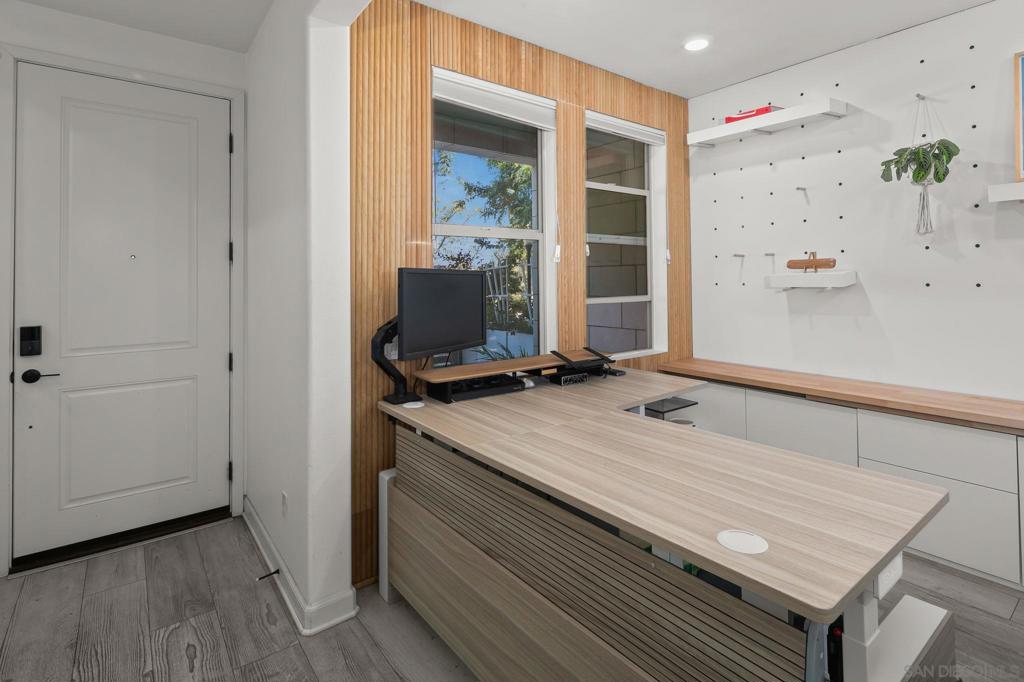 16755 Coyote Bush 55