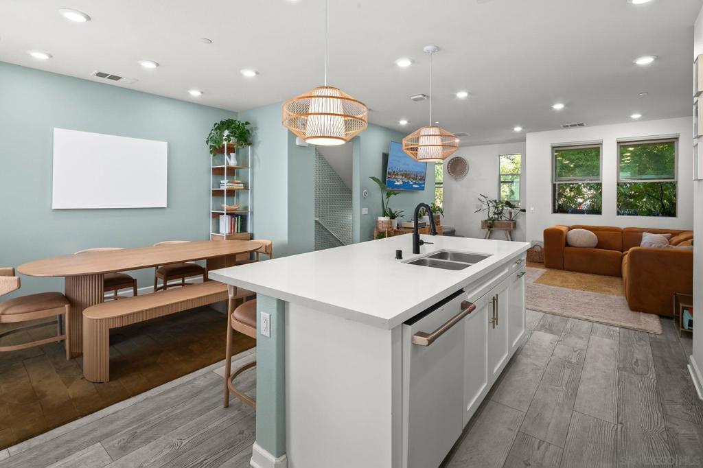 16755 Coyote Bush 55