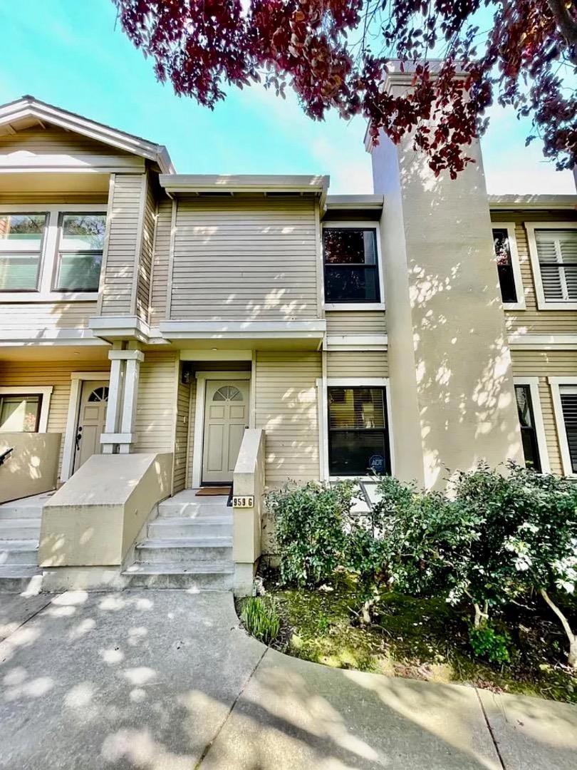 Updated Sunnyvale Townhome in a Tranquil Park-Like Community. This Large almost 2,100 Sq Ft Town Home closely borders Mountain View and Santa Clara and is within Walking Distance of Downtown Sunnyvale! Large Open Floorplan with Refinished Hardwood Floors, New Paint, Clean Kitchen, High Ceilings, Bonus Family Room-could be 4th Bedroom, Recessed Lighting, Skylights, Central Heat/AC Gas Fireplace , Inside Laundry with Washer & Dryer. Large Master Bedroom Suite! 2 Car Garage, Relaxing Community Spa. Located near a Variety of Shopping Centers, Parks, Popular Tech Companies (Apple, Google, Linkedin, Etc). Easy access to highway 101, 237, Central Expy and Caltrain. Ready to Move-In Today!