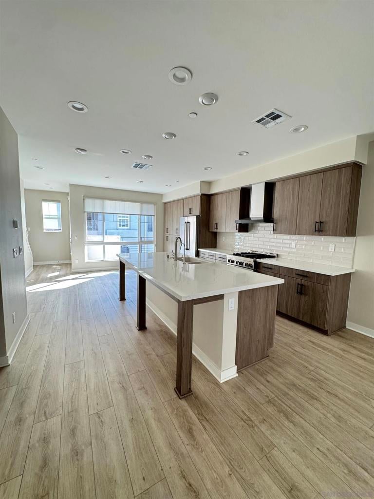 13122 Lumen Way