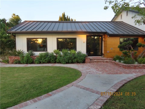 Photo of 9562 Center Drive, Villa Park, CA 92856 (MLS # OC26211976)