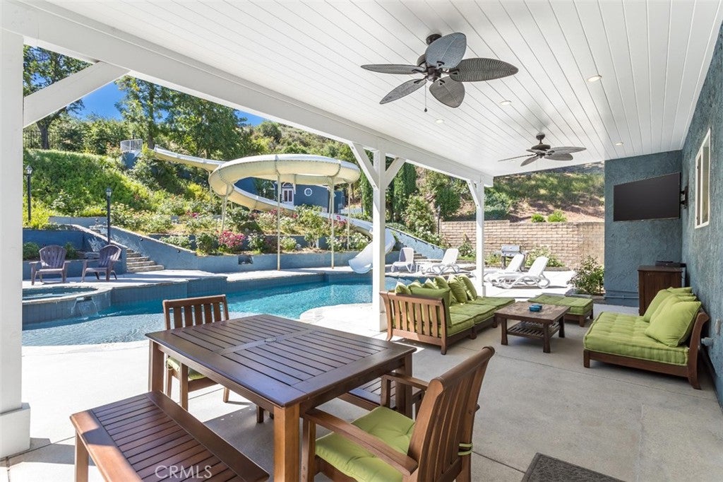 24806 Rosepark Court