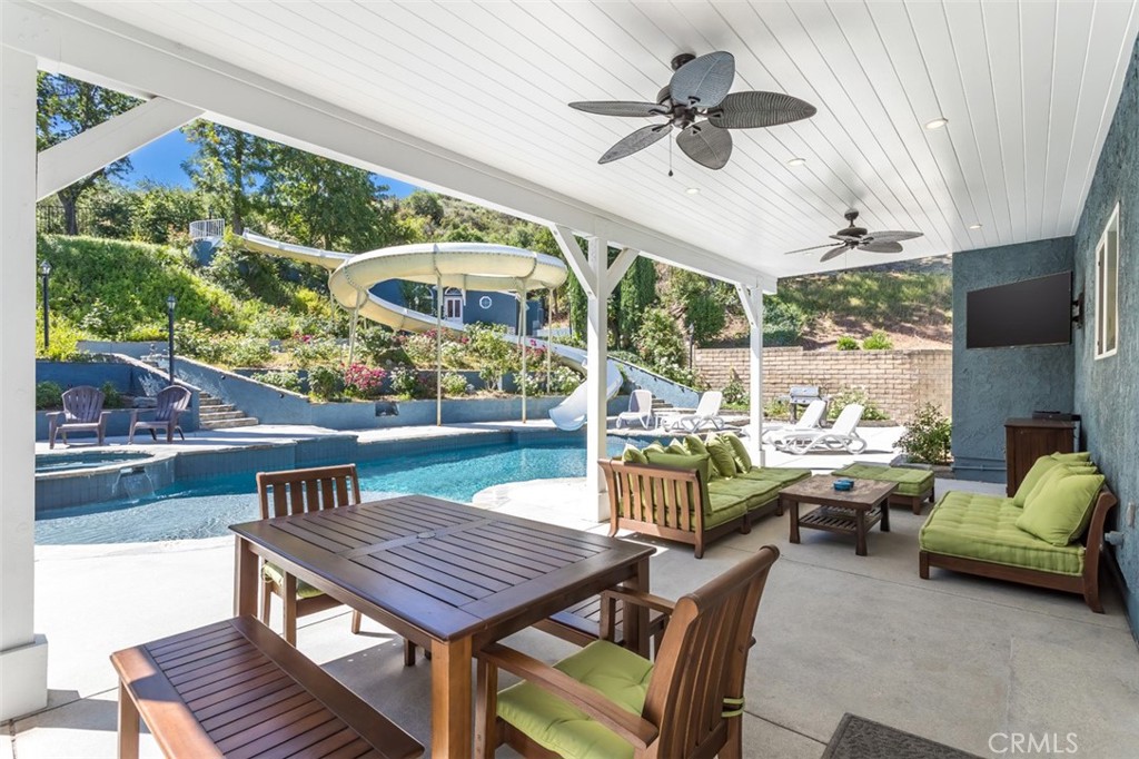 24806 Rosepark Court