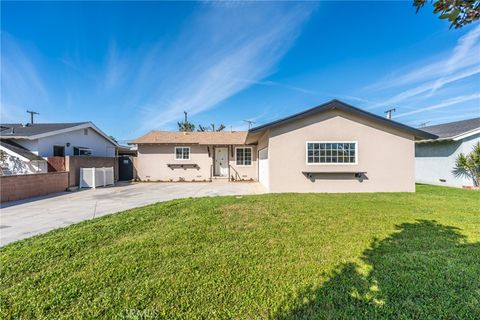 719 S Roanne Anaheim CA 92804