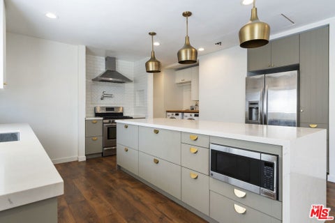 Photo of 3438 Garden Avenue, Los Angeles, CA 90039 (MLS # 26871547)