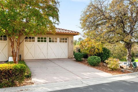 Photo of 1 Lily Way, Chico, CA 95928 (MLS # SN25247957) Photo of 1 Lily Way, Chico, CA 95928 (MLS # SN25247957)
