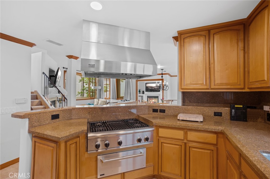 Corona del Mar South of PCH (CDMS) - Residential Lease