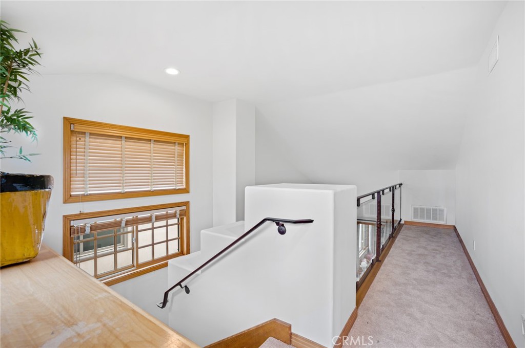 Corona del Mar South of PCH (CDMS) - Residential Lease