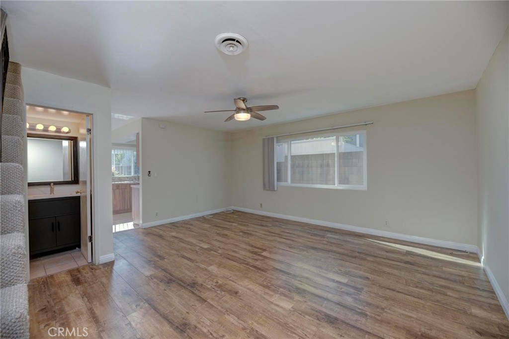 25834 Viana Avenue 5