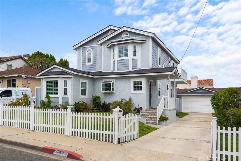 1917 Plant Avenue