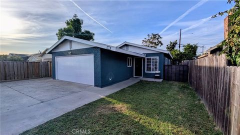 Photo of 417 W Pear St, Compton, CA 90222 (MLS # PW26091279)