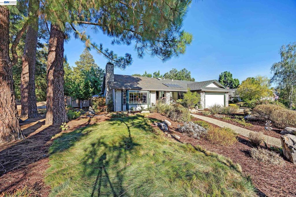 2058 Pulsar Avenue AVE, Livermore CA 94550