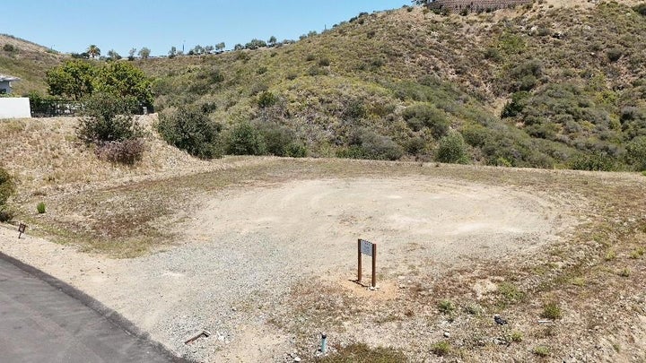Photo 1 of 24 — 18189 El Brazo, Rancho Santa Fe, CA 92067