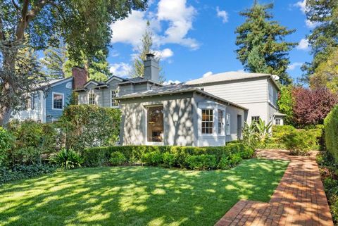 Photo of 1285 Hamilton Avenue, Palo Alto, CA 94301 (MLS # ML82025482)