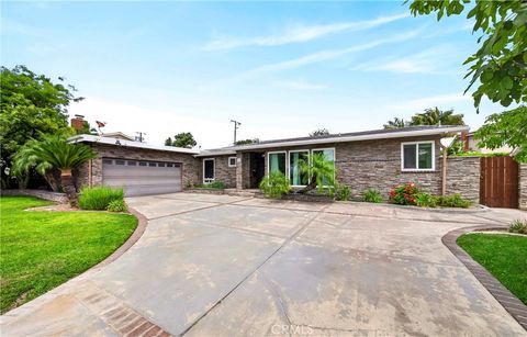 Photo of 912 El Dorado Drive, Fullerton, CA 92832 (MLS # PW26080172)