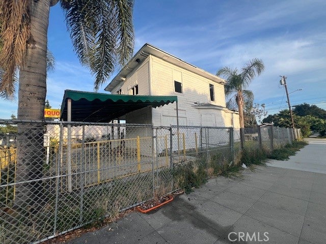 604 E Mission