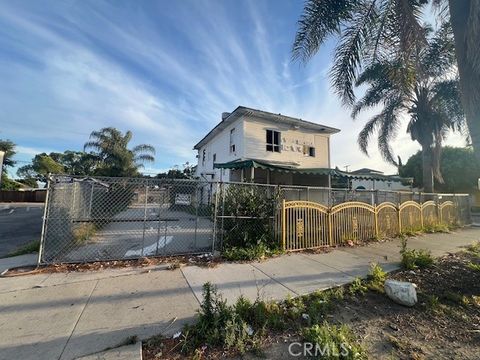 Photo of 604 E Mission Blvd, Pomona, CA 91766 (MLS # AR26089098)