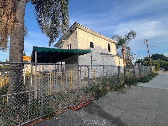 604 E Mission