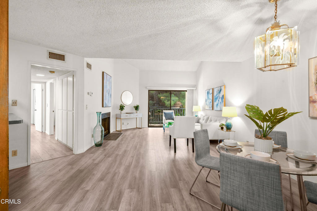 4260 Via Arbolada 330