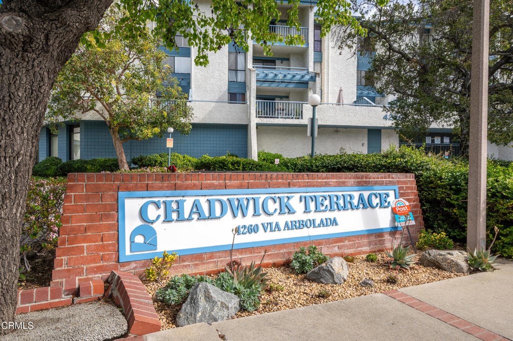 4260 Via Arbolada 330