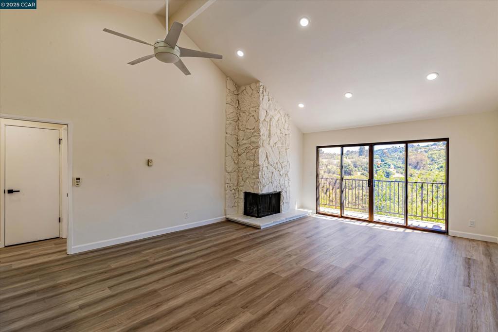 HAYWARD HILLS - Residential