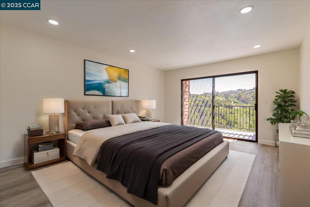 HAYWARD HILLS - Residential