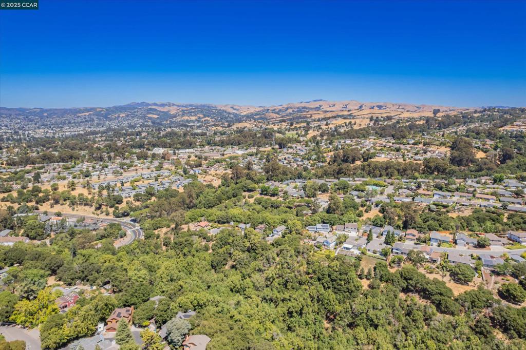 HAYWARD HILLS - Residential