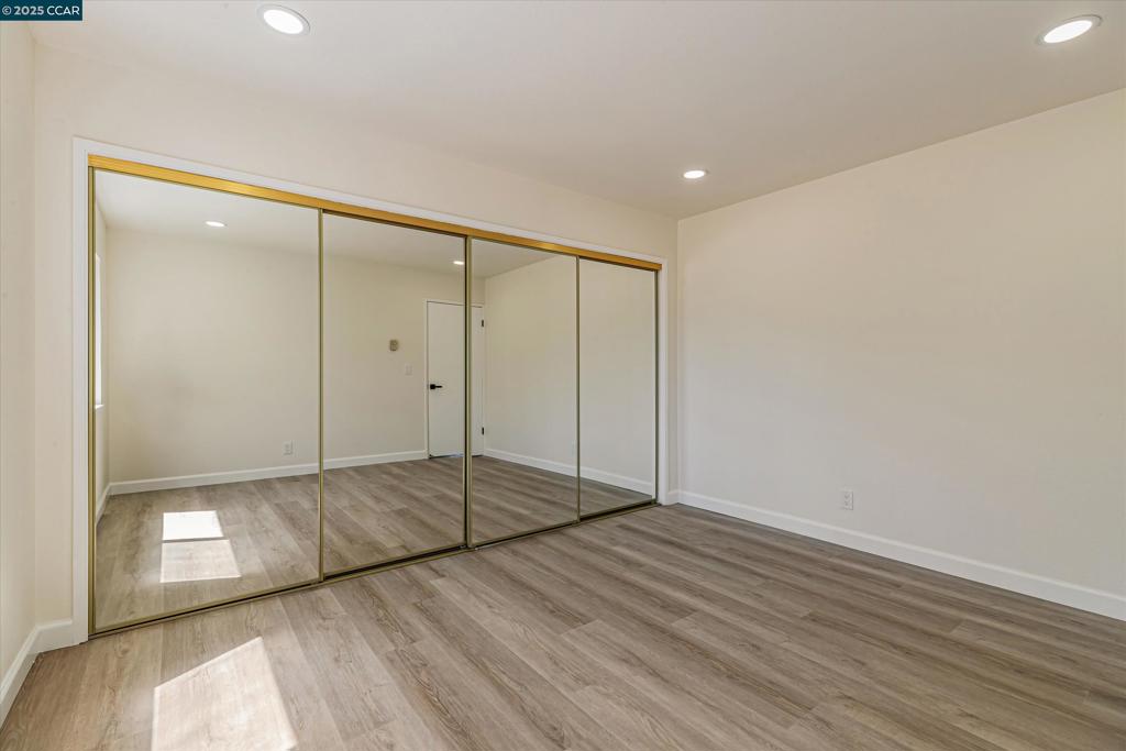 HAYWARD HILLS - Residential